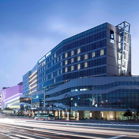 Novotel Ambassador Сувон Екстериор снимка